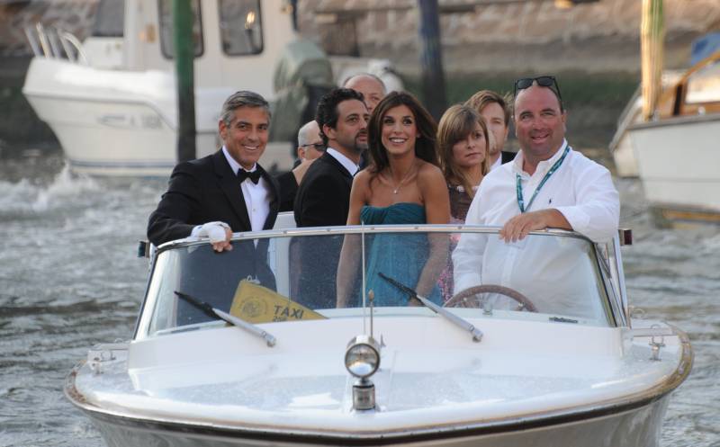 George Clooney e Elisabetta Canalis arrivano a Venezia (settembre 2009)