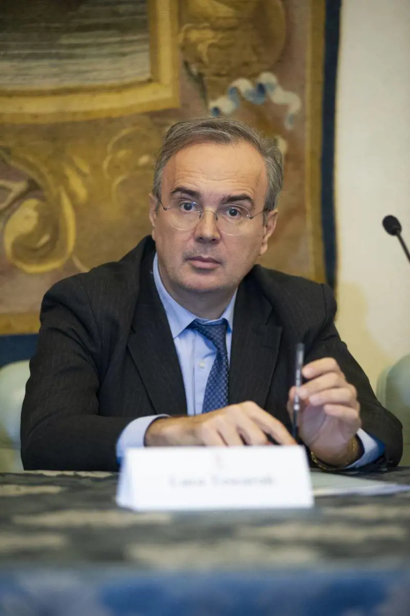 Il gip di Firenze boccia i pm che indagano il Cav da morto