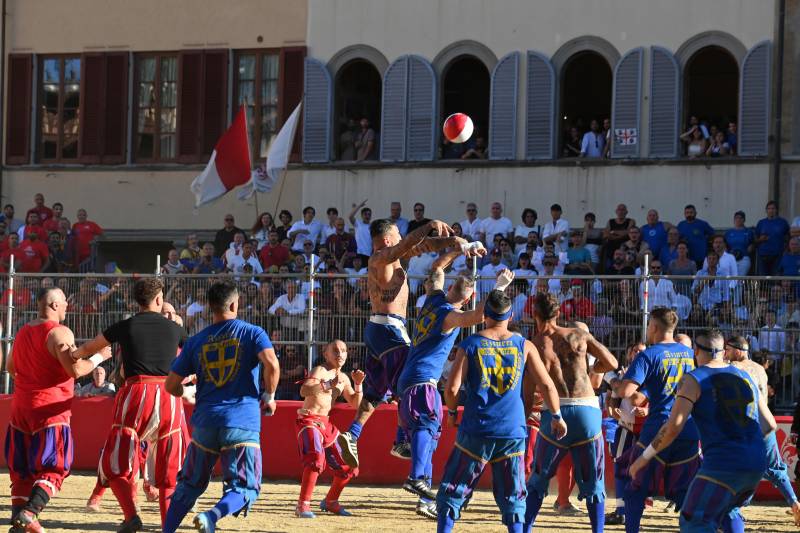 Calcio storico fiorentino