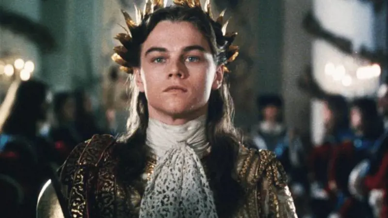 È esistito davvero l'uomo con la "maschera di ferro" con Leo Di Caprio?