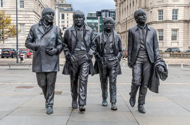 L’AI che crea le canzoni dei Beatles è una pessima notizia