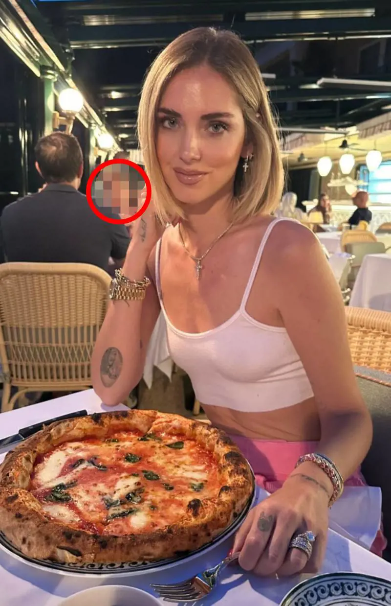 La mania delle foto e la violazione della privacy: cosa ha combinato la Ferragni