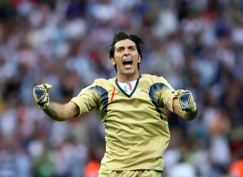 Buffon chiude la porta: il ritiro del numero uno dei numeri uno 