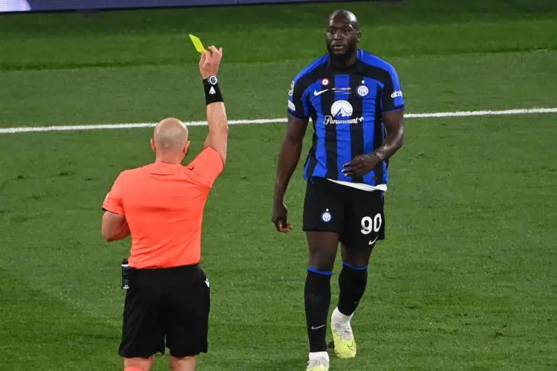 "Quando l'odio non funziona...". A chi si riferisce Lukaku?