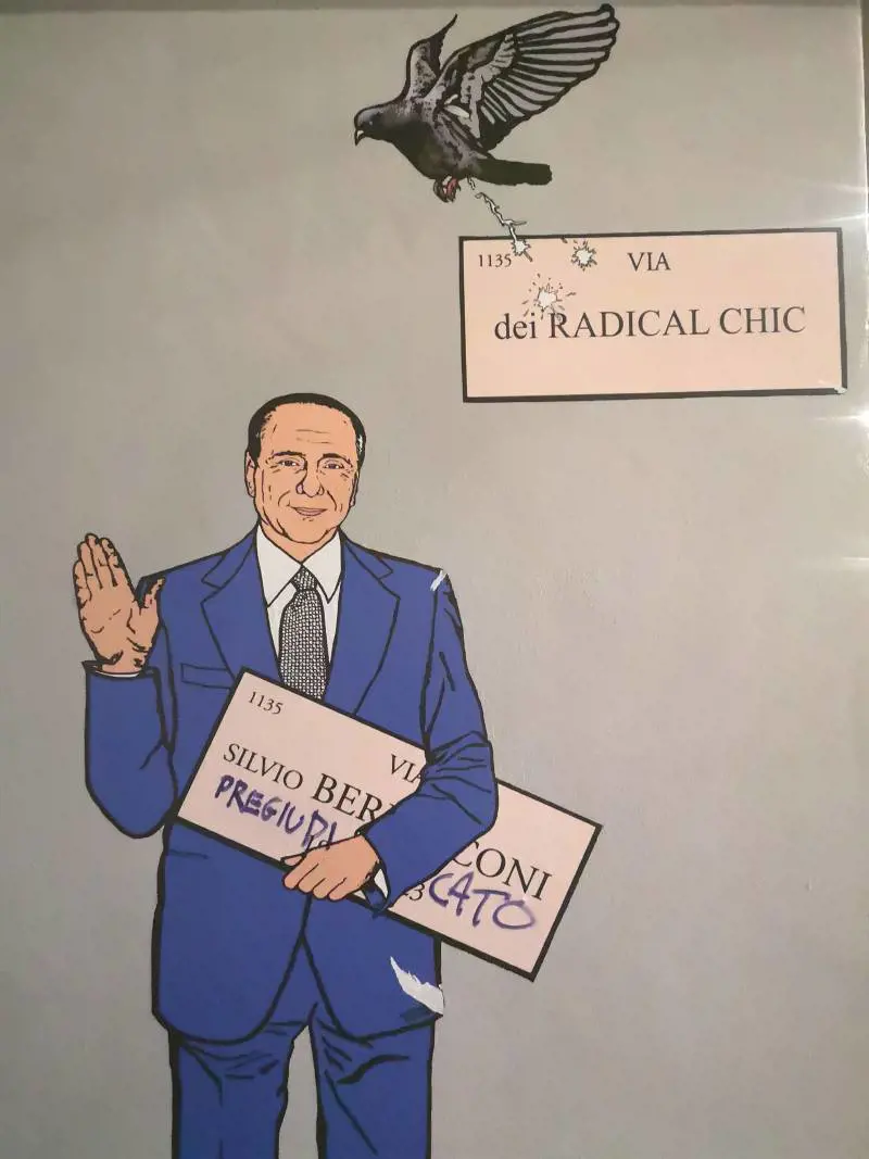 "Grandissimo atto di codardia". Lo street artist asfalta gli odiatori del Cav