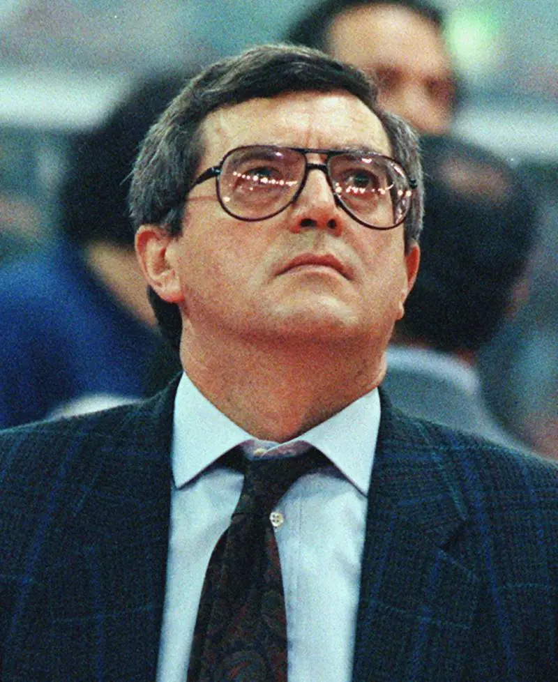 Il vate Bianchini fa 80. Una vita contro i grandi tra canestri e filosofia