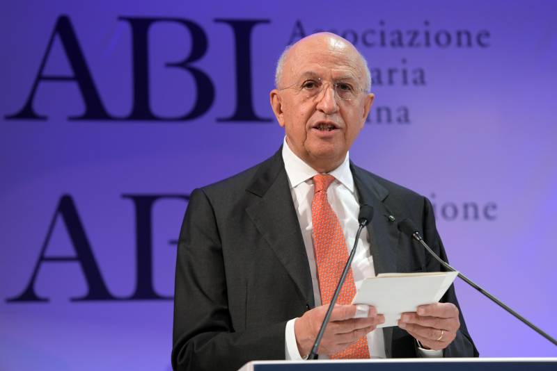 Patuelli: "Bruxelles sbaglia se frena il risiko bancario"