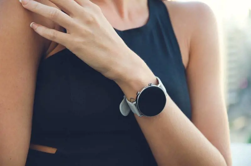 Smartwatch: i migliori modelli per lei a prezzi imbattibili