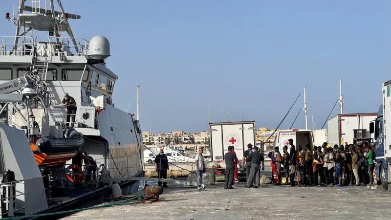 Mega rissa tra minori nell'hotspot di Lampedusa