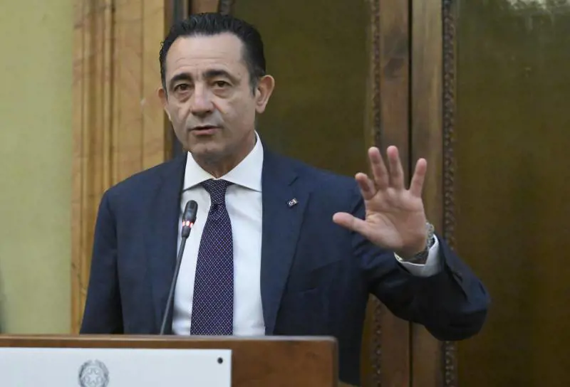 "I cattivi maestri alimentano la violenza. E l'ostilità è una costante della sinistra"