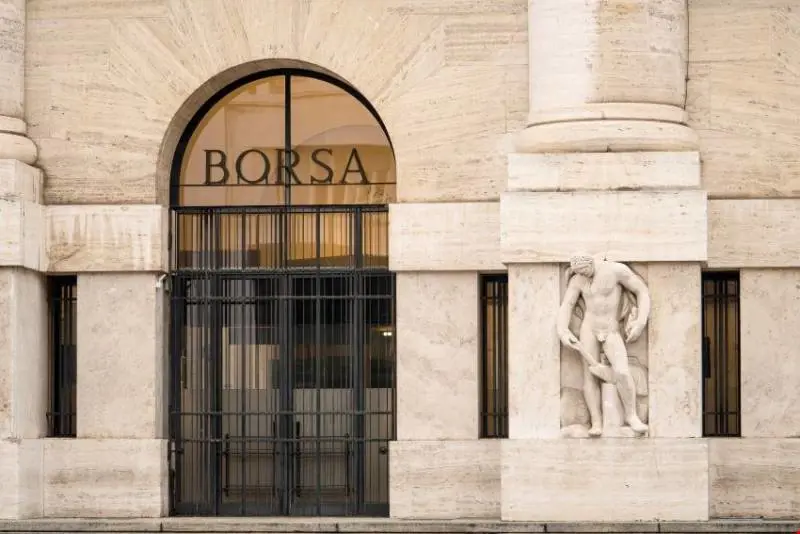 Piazza Affari al galoppo sfonda il tetto di 30mila