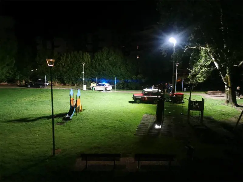 Rovereto, la aggredisce in un parco per violentarla: straniero uccide una 60enne