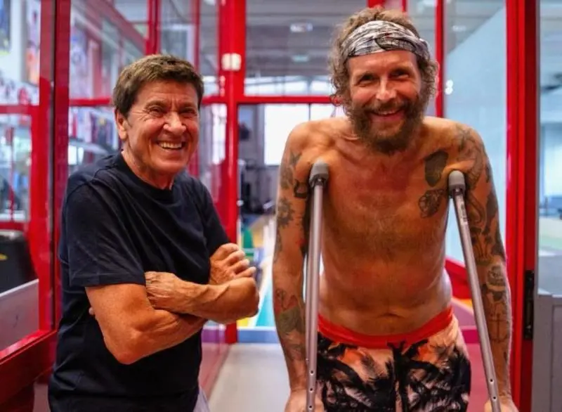 "Voleva vedermi...". La sorpresa di Gianni Morandi a Jovanotti dopo l'incidente