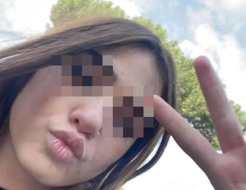 “Non lasciatemi con mio padre”: le prime parole della 12enne scomparsa a Tarquinia