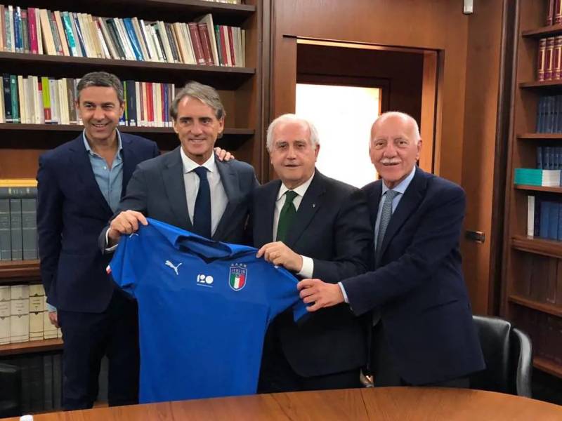 Roberto Mancini presentato come nuovo ct dell'Italia (maggio 2018)