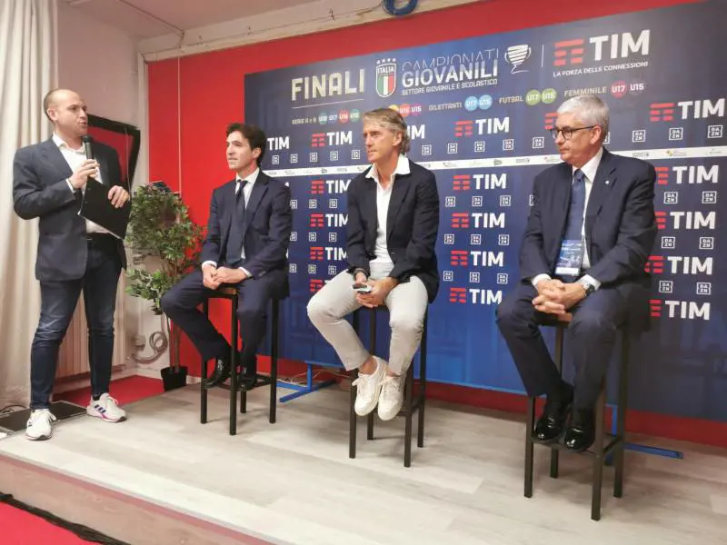 La nomina di Roberto Mancini a coordinatore del settore Under-21 e Under-20