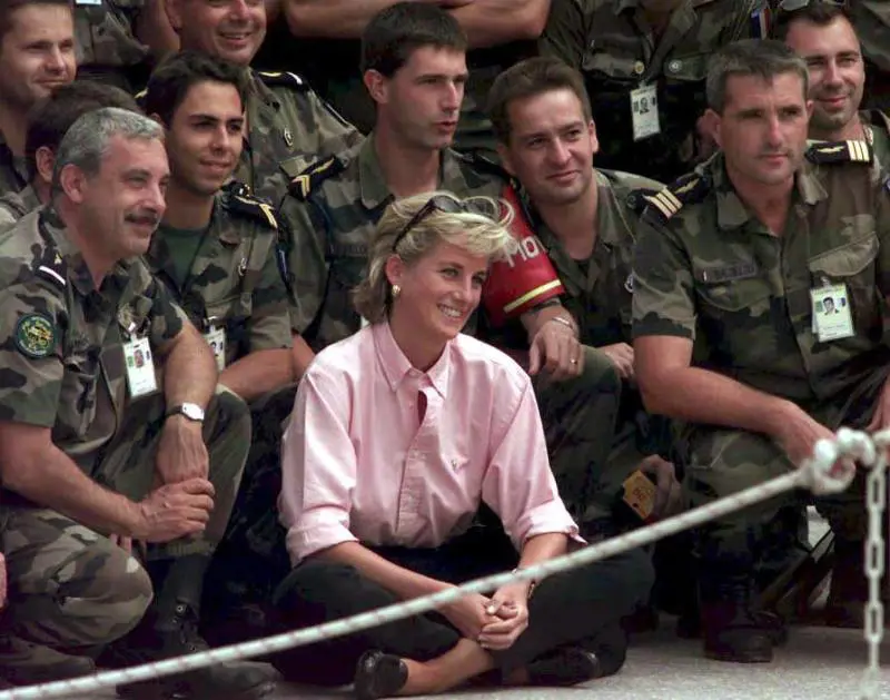 Lo yacht di Lady Diana è affondato: la storia della sua ultima estate