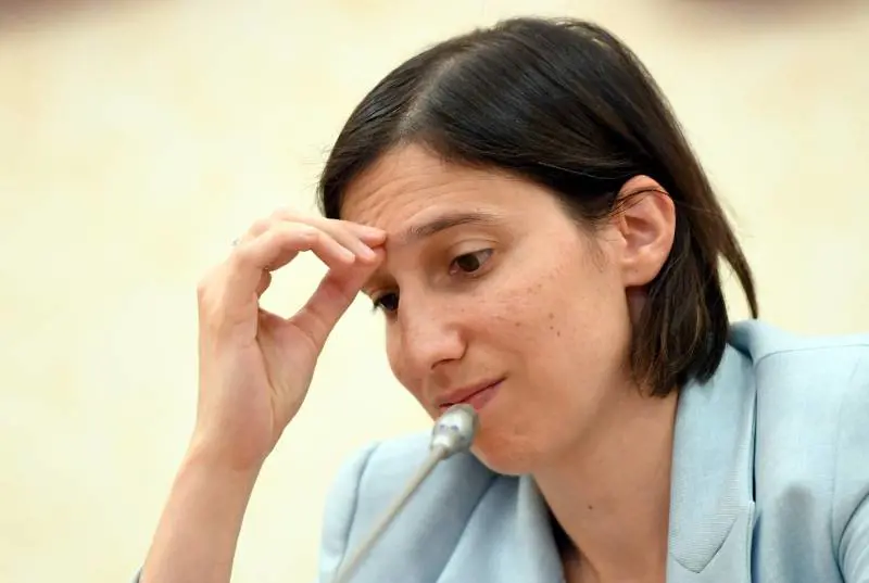 Schlein a caccia dei candidati per Bruxelles. Sotto il 20% minoranza pronta al processo