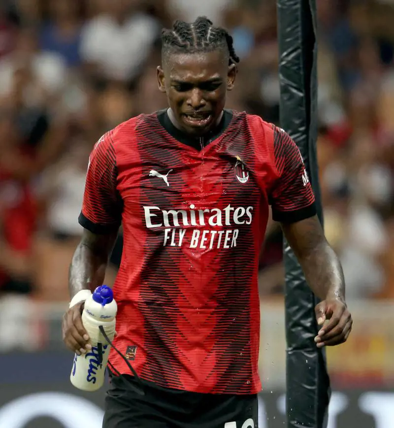 Tra Mbappé e Balotelli, Pioli sceglie Leao Ora il Verona “bestia nera”