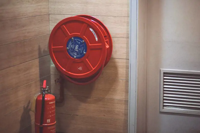 Misure antincendio delle autorimesse: a chi spetta pagare le spese?