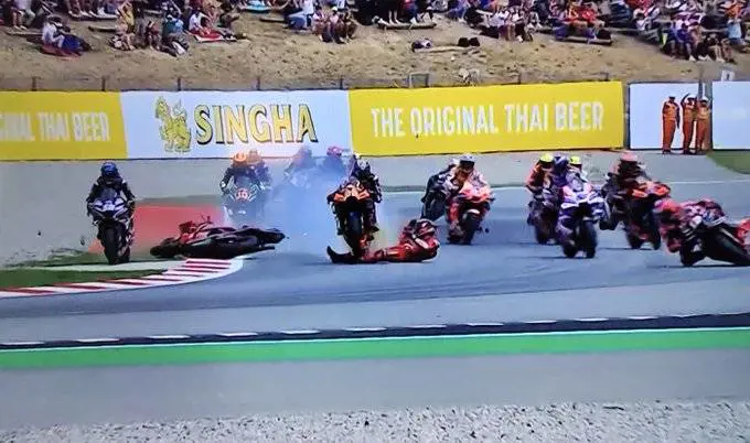 Ecco perché Bagnaia non si è fratturato la gamba