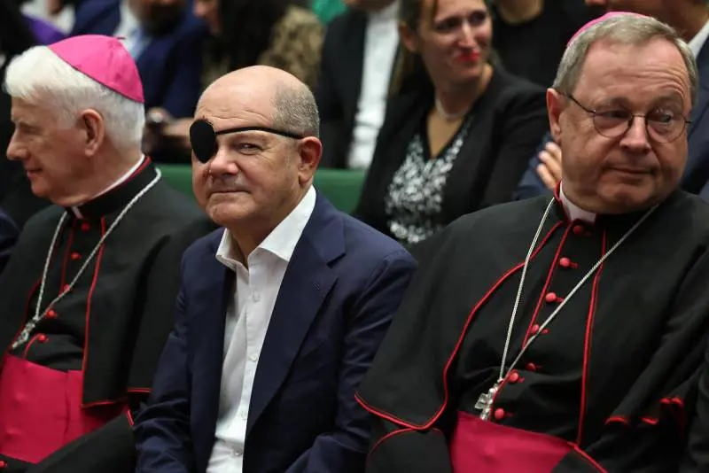 La Corte dei conti "bastona" Scholz: troppi i debiti, bilancio inattendibile