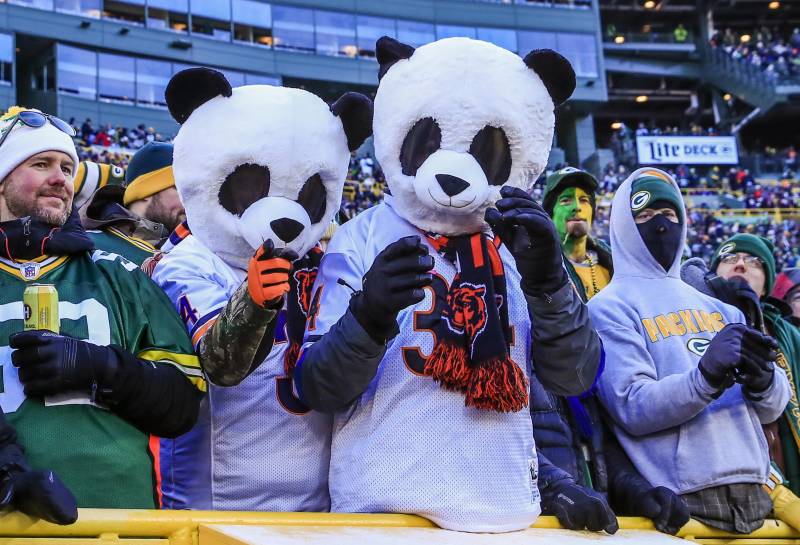 Bears fans Lambeau Field 2019