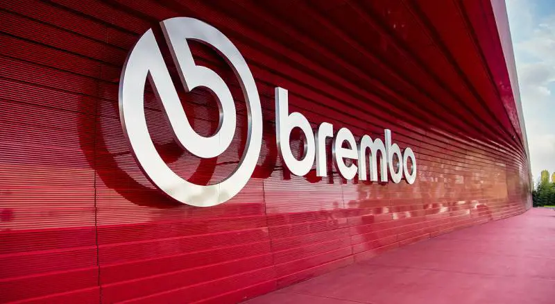 Freni in carbonio ceramico, adesso Brembo rafforza la produzione