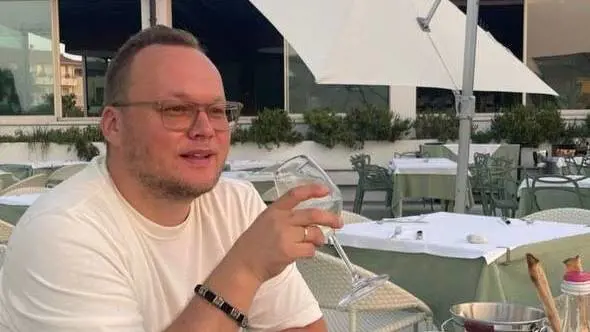 Combattente filorusso in vacanza a Verona. L'ira di Kiev: "Criminale di guerra"