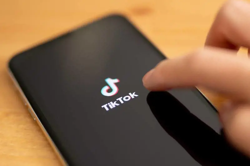 Violata la privacy dei minori: maxi multa da 345 milioni a TikTok in Irlanda