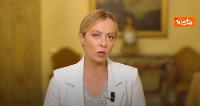 Meloni, l'ora della svolta. "Ormai insostenibile la pressione sull'Italia. Misure straordinarie per i migranti illegali"