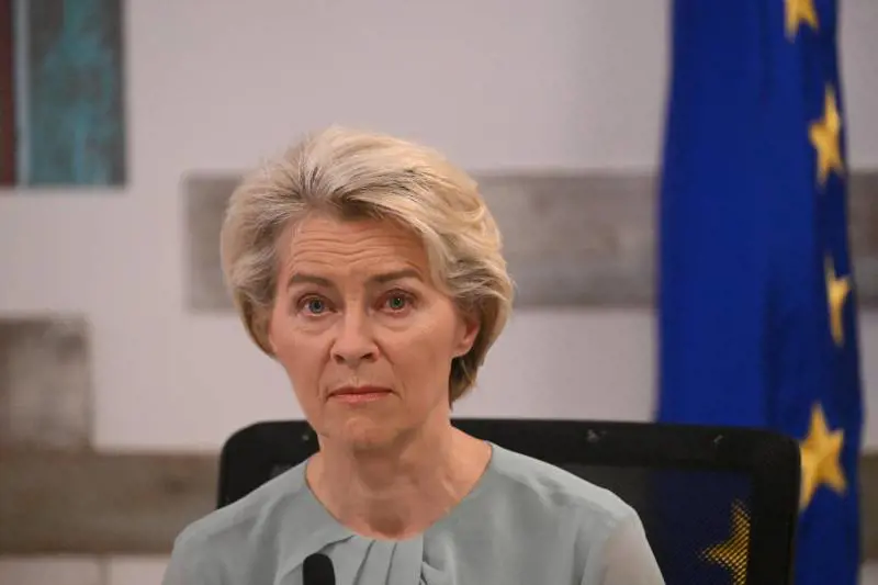 Frontex, lotta agli scafisti e corridoi: i 10 punti del "piano Von der Leyen"