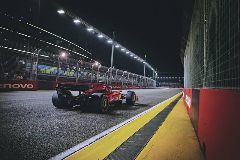 F1 Singapore gara Sainz @ScuderiaFerrari