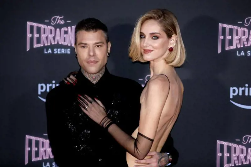 Fedez, ulcere ed emorragia. "Mi hanno salvato la vita"