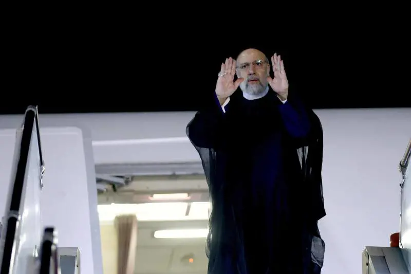 Soldi in cambio di prigionieri: cosa c'è dietro l'accordo tra Usa e Iran