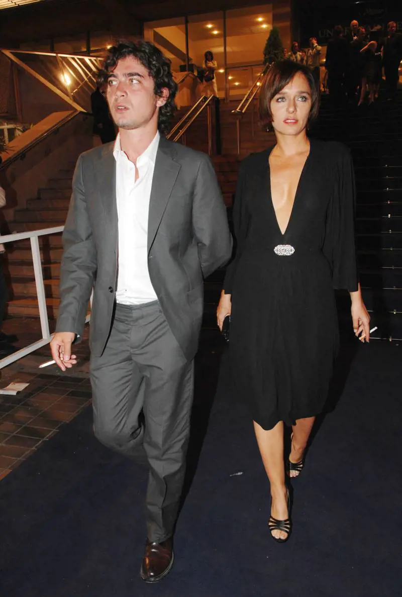 Valeria Golino e Riccardo Scamarcio a Cannes alla prima del film "Le reve de la nuit d'avant" (2007)