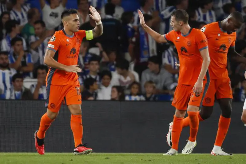 Inter, che spavento. Lautaro pareggia il gol della Real Sociedad solo all’86’