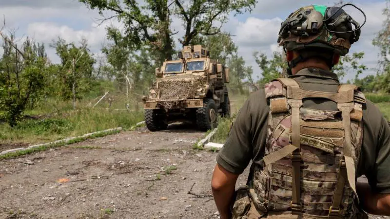 Rotta la "linea Surovikin". L'Ucraina avanza a sud: cosa succede alla controffensiva