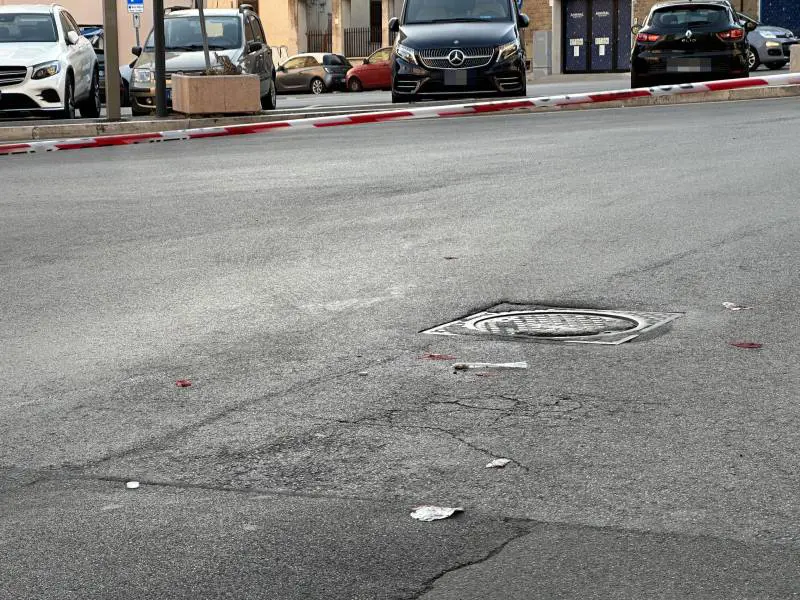 Anzio, 19enne li rimprovera: "Andate troppo veloce". E i tre stranieri lo pestano