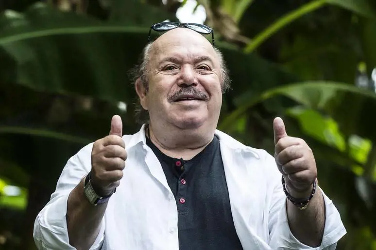 “Lo faccio...”. Lino Banfi a Ballando con le Stelle 2023: ecco l'ufficialità