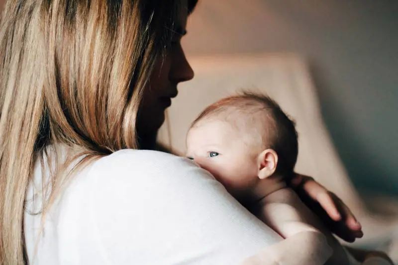 Dal secondo figlio sgravi ai contributi senza tetto al reddito