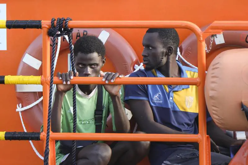 Weber stoppa la Germania: "Con le Ong niente patto sui migranti"