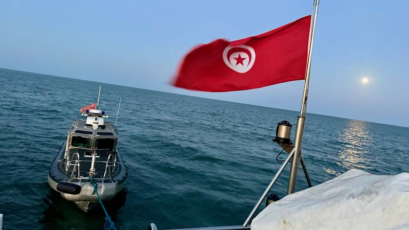 Motovedetta della guardia costiera tunisina.