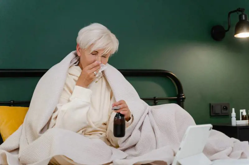 Non solo influenza: esistono oltre 260 virus "cugini". Ecco come riconoscerli