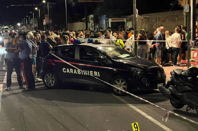 Paura nel Messinese, agente in pensione freddato per strada: 53enne si consegna