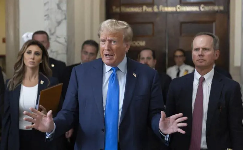 Trump alla sbarra, in gioco l'impero