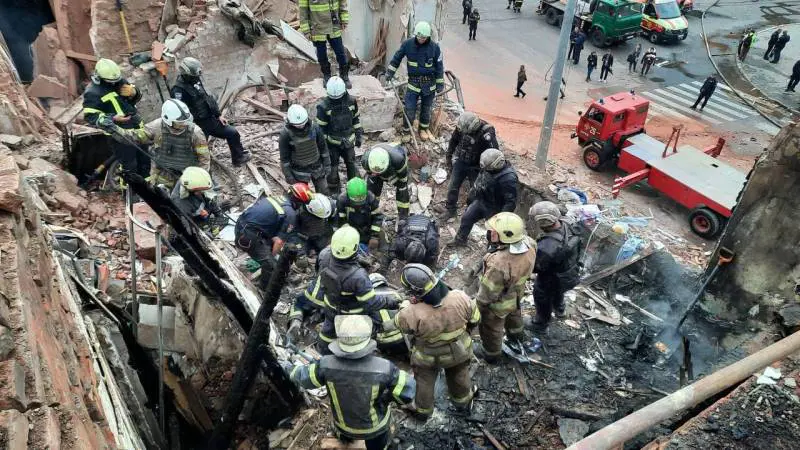 Pioggia di fuoco sull'Ucraina: missili su Kharkiv, droni su Odessa