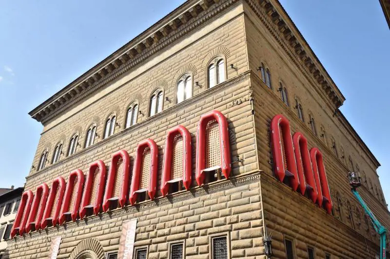 Hanno venduto l'anima alle ideologie del potere
