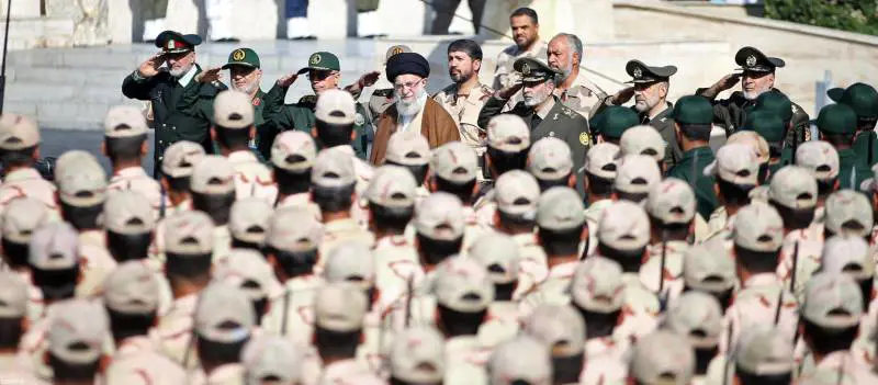 "Fermiamo i crimini sionisti". L'Iran prepara il fronte islamico contro Israele
