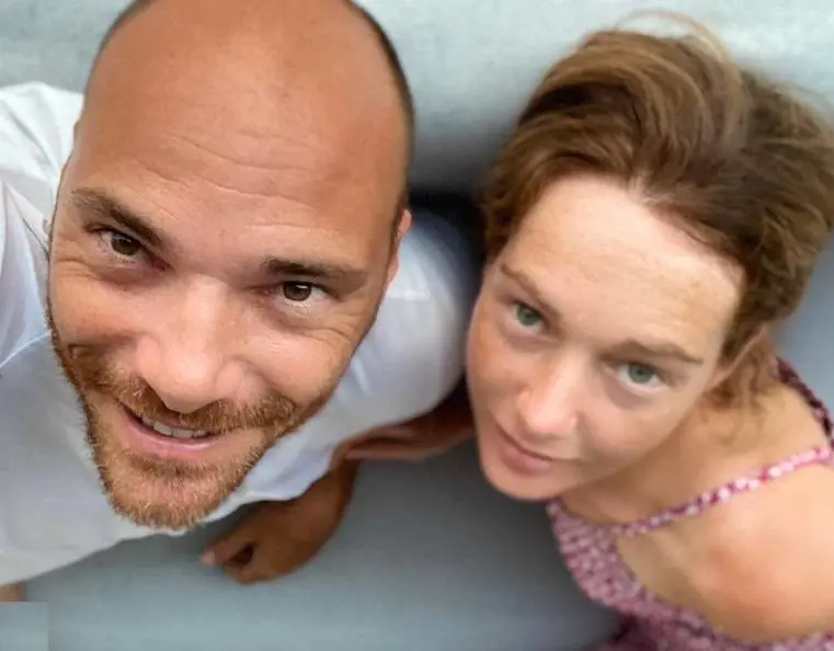 Cristiana Capotondi e Andrea Pezzi in una foto tratta dai social (2019)